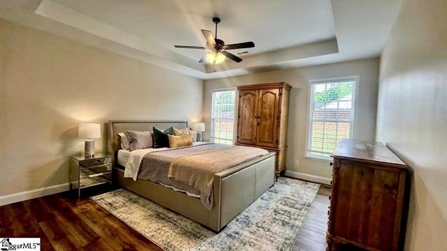382 W Darby Road, Greenville, SC 29609