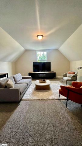 382 W Darby Road, Greenville, SC 29609