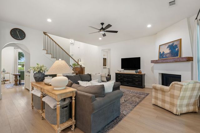 477 Stone Canyon Drive, Sunnyvale, TX 75182