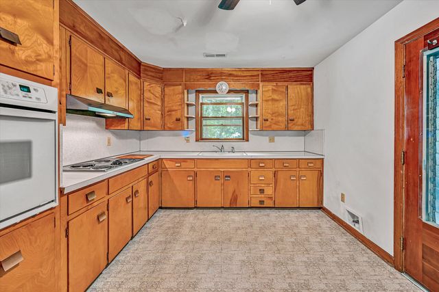 4506 Rosecrest RD, Roanoke, VA 24018