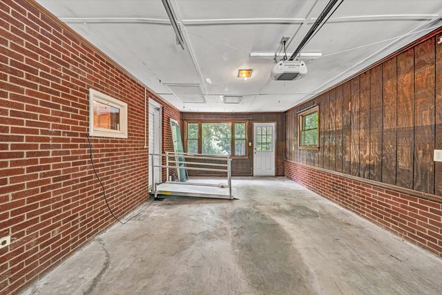 4506 Rosecrest RD, Roanoke, VA 24018