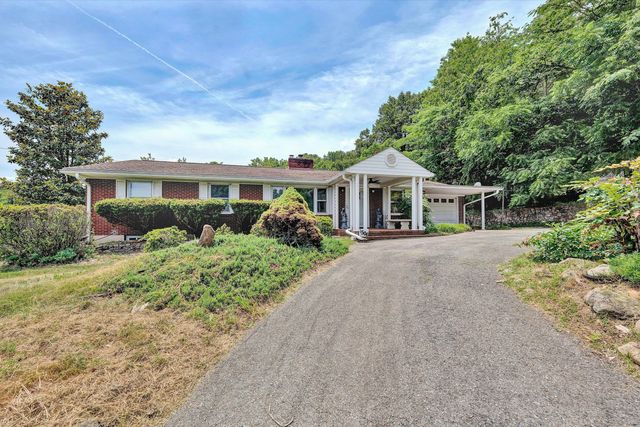 4506 Rosecrest RD, Roanoke, VA 24018