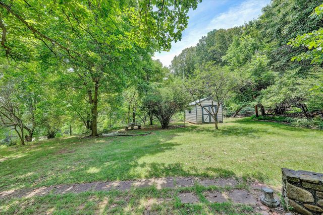 4506 Rosecrest RD, Roanoke, VA 24018