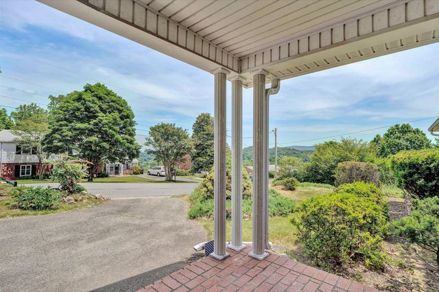 4506 Rosecrest RD, Roanoke, VA 24018