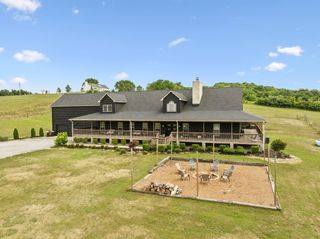 7988 Golf Club Rd, Mount Pleasant, TN 38474