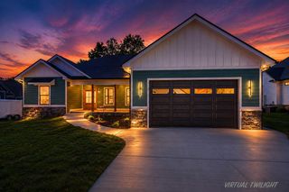 1131 Golf View CT, Huddleston, VA 24104
