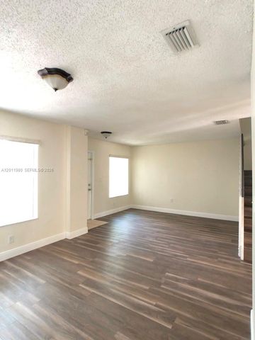 16604 SW 97th St 16604, Miami, FL 33196