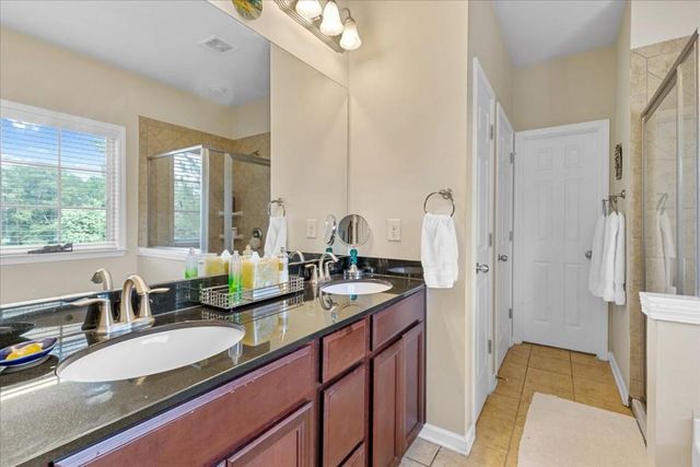 1751 Breyerton Drive 22, Atlanta, GA 30329