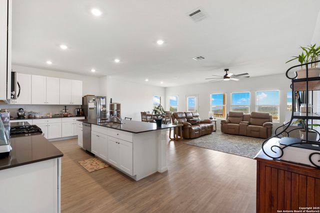 32323 Star Anise, Bulverde, TX 78163