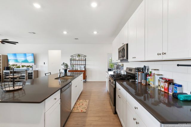 32323 Star Anise, Bulverde, TX 78163