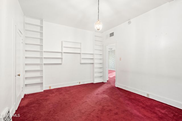 3901 MCKINLEY Avenue, El Paso, TX 79930