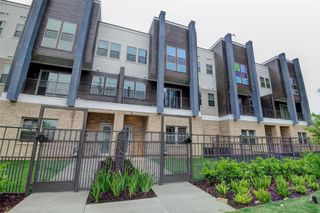 6400 Washington St Avenue 103, Houston, TX 77007