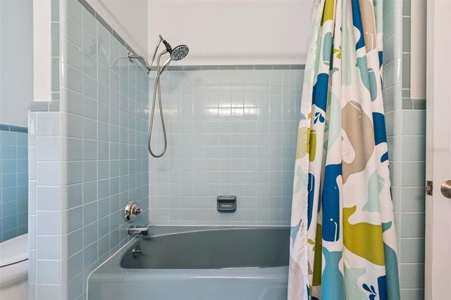 2422 TOPPING PLACE, Eustis, FL 32726