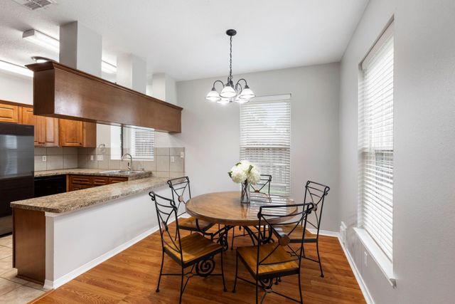 6827 Hollow Hearth Drive, Houston, TX 77084