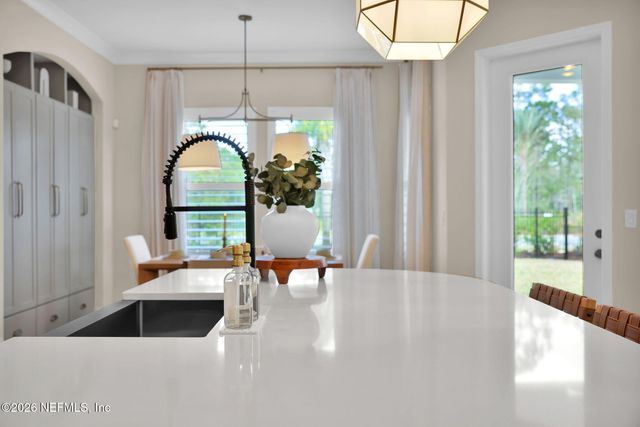 28 SOMERVILLE Drive, Ponte Vedra, FL 32081