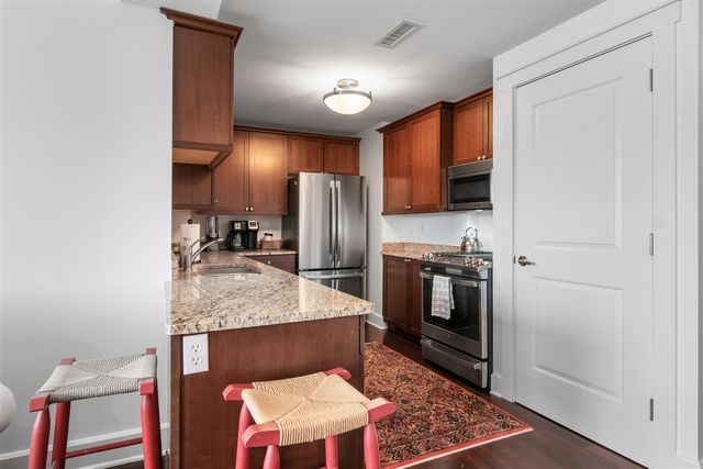 27 Library Street 703, Grand Rapids, MI 49503