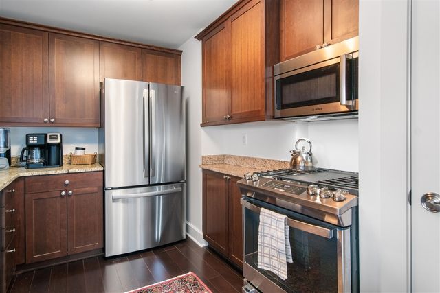 27 Library Street 703, Grand Rapids, MI 49503