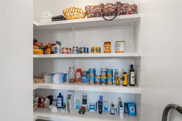 27 Library Street 703, Grand Rapids, MI 49503