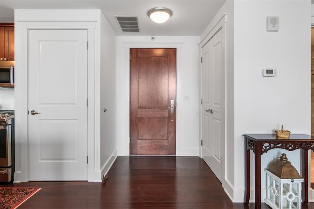 27 Library Street 703, Grand Rapids, MI 49503