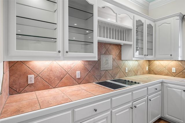 8608 Bellechase Road, Granbury, TX 76049