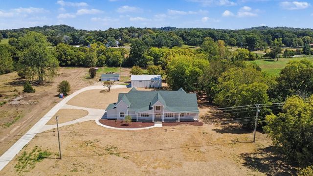 3277 Highway 431, Spring Hill, TN 37174
