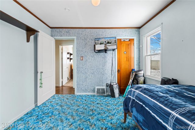 24844 Notre Dame Street, Dearborn, MI 48124