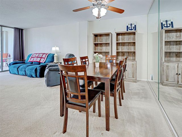 244 SAINT AUGUSTINE AVENUE 204, Venice, FL 34285