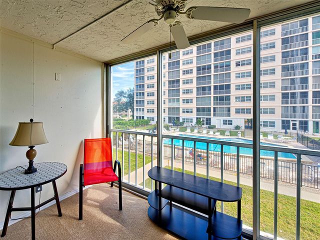 244 SAINT AUGUSTINE AVENUE 204, Venice, FL 34285