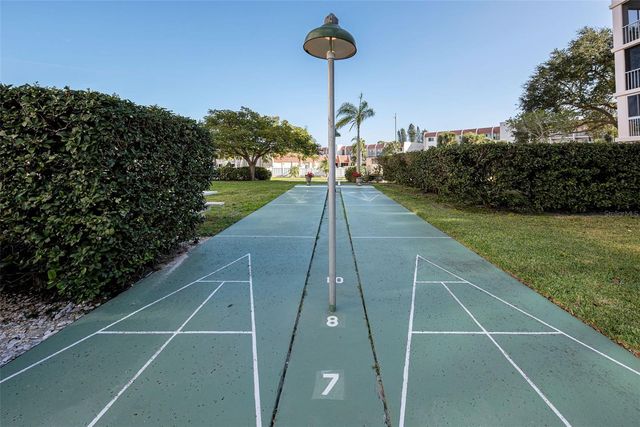 244 SAINT AUGUSTINE AVENUE 204, Venice, FL 34285