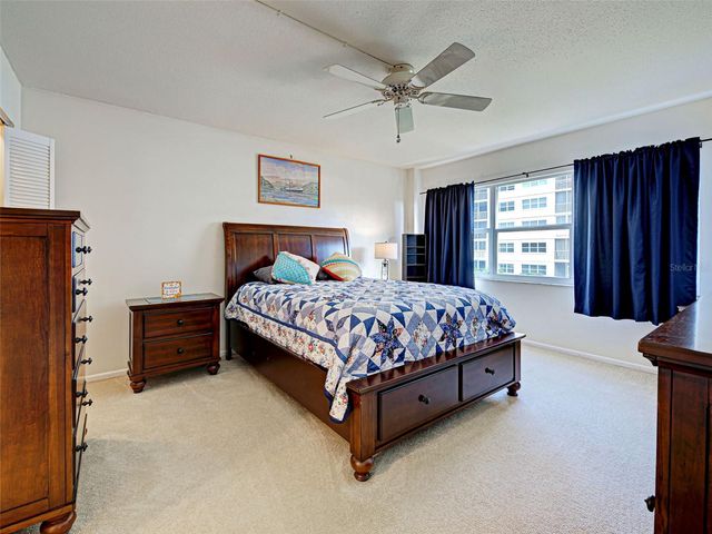 244 SAINT AUGUSTINE AVENUE 204, Venice, FL 34285