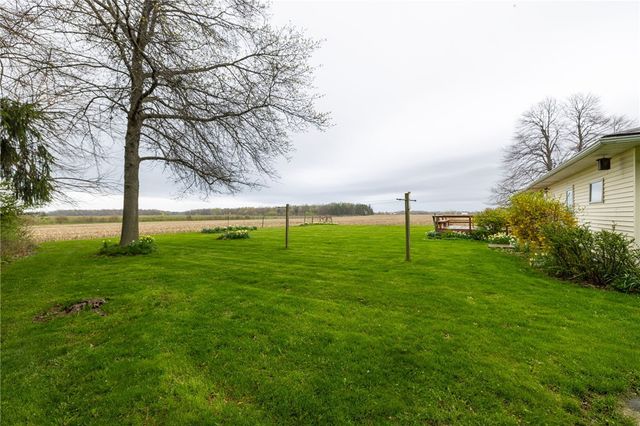 16475 Woodchuck Aly, Kendall, NY 14476