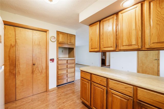 16475 Woodchuck Aly, Kendall, NY 14476