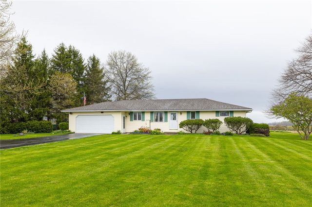 16475 Woodchuck Aly, Kendall, NY 14476