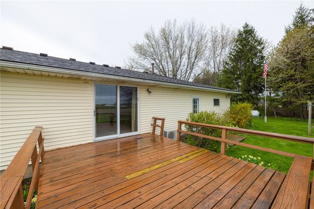 16475 Woodchuck Aly, Kendall, NY 14476