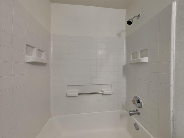 26880 Haileys Manor, Kingwood, TX 77339