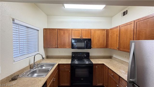 4400 South JONES BL Boulevard 2094, Las Vegas, NV 89103