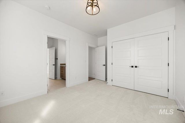 L16 B1 E Midberry Ct, Nampa, ID 83687