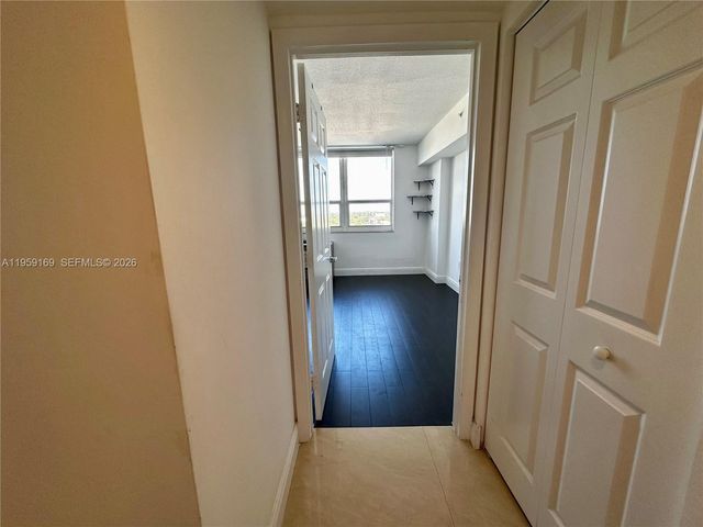 3232 SW 22nd Ter 1604, Miami, FL 33145