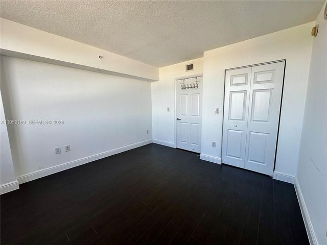 3232 SW 22nd Ter 1604, Miami, FL 33145