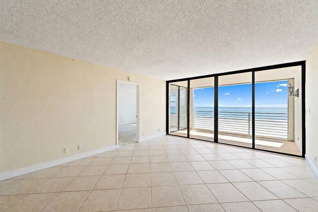 900 Ocean Drive 106, Juno Beach, FL 33408
