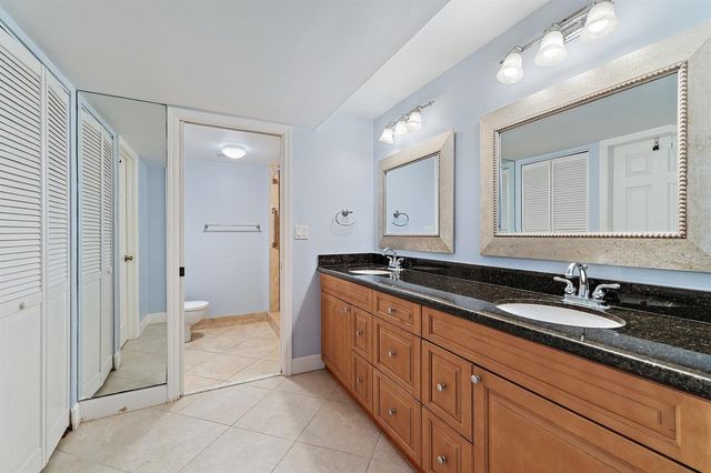 900 Ocean Drive 106, Juno Beach, FL 33408