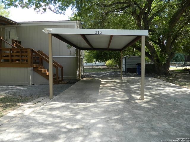 253 Elm, Mcqueeney, TX 78123