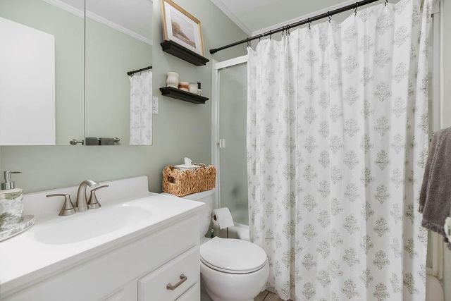 3010 W 72nd Terrace, Prairie Village, KS 66208