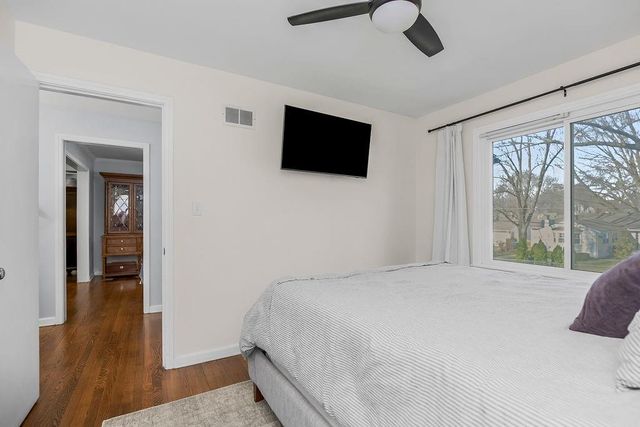 3010 W 72nd Terrace, Prairie Village, KS 66208