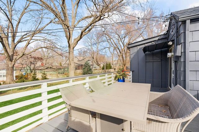 3010 W 72nd Terrace, Prairie Village, KS 66208