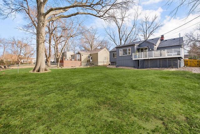 3010 W 72nd Terrace, Prairie Village, KS 66208