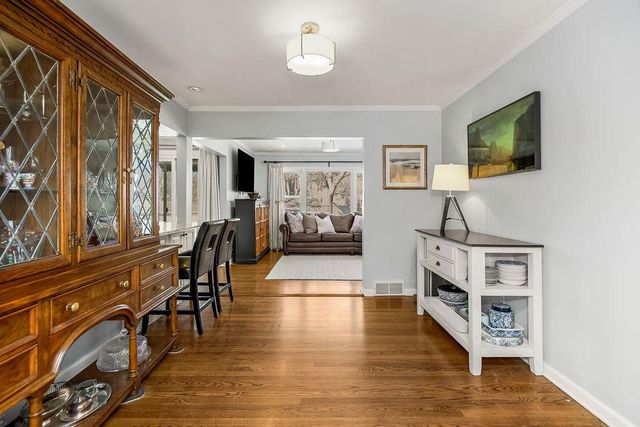 3010 W 72nd Terrace, Prairie Village, KS 66208