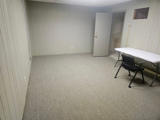 8233 S Harlem Avenue, Bridgeview, IL 60455