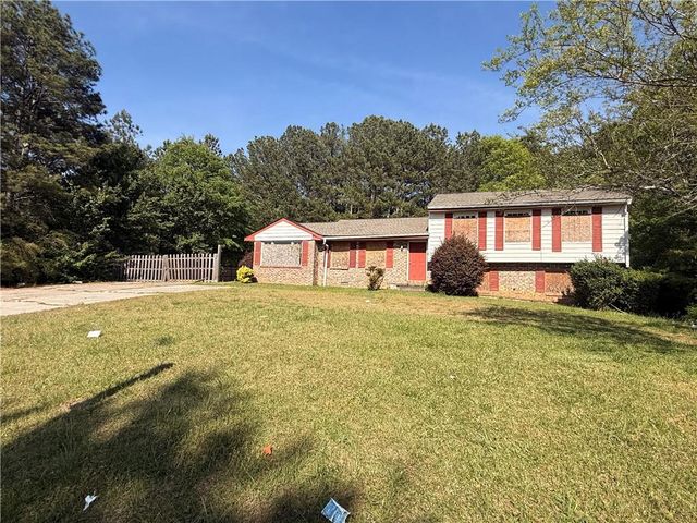 6750 Maddox Road, Morrow, GA 30260