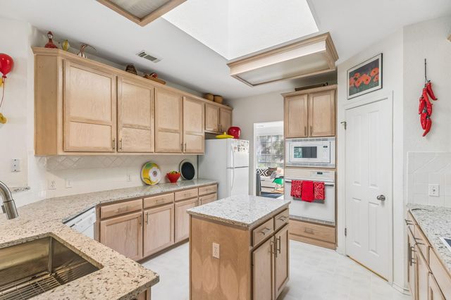 3500 Aspen Leaf, Round Rock, TX 78681